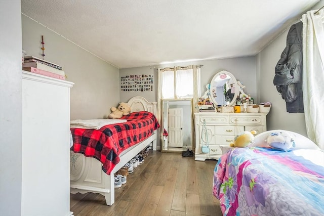 14 Greenville St, Billerica, MA 01821 - bedroom with hardwood / wood-style floors