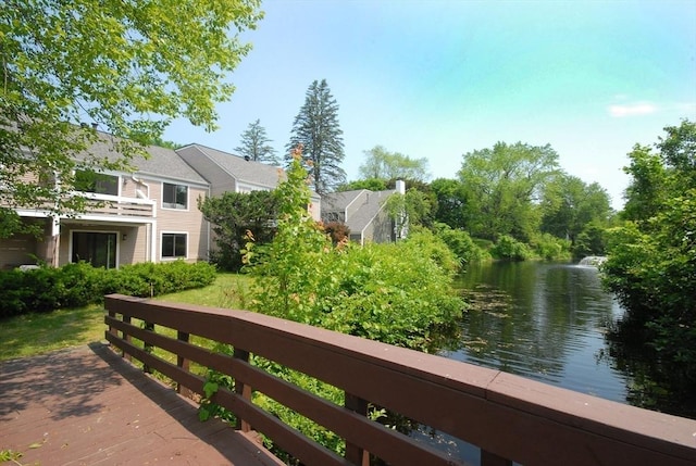 19 Concord Greene Unit 3, Concord, MA 01742 - water view