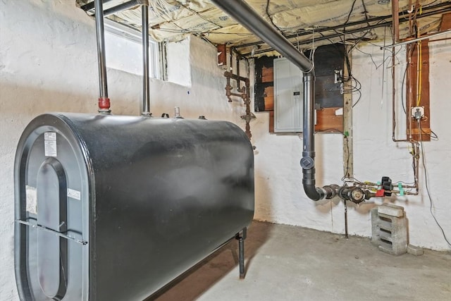 20 Houghton St, Webster, MA 01570 - basement featuring oil tank