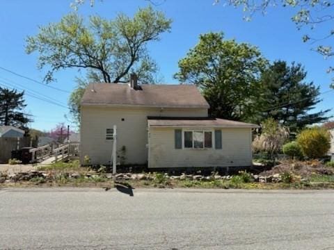 96 Manzanetta Ave, Weymouth, MA 02188 - view of side of property