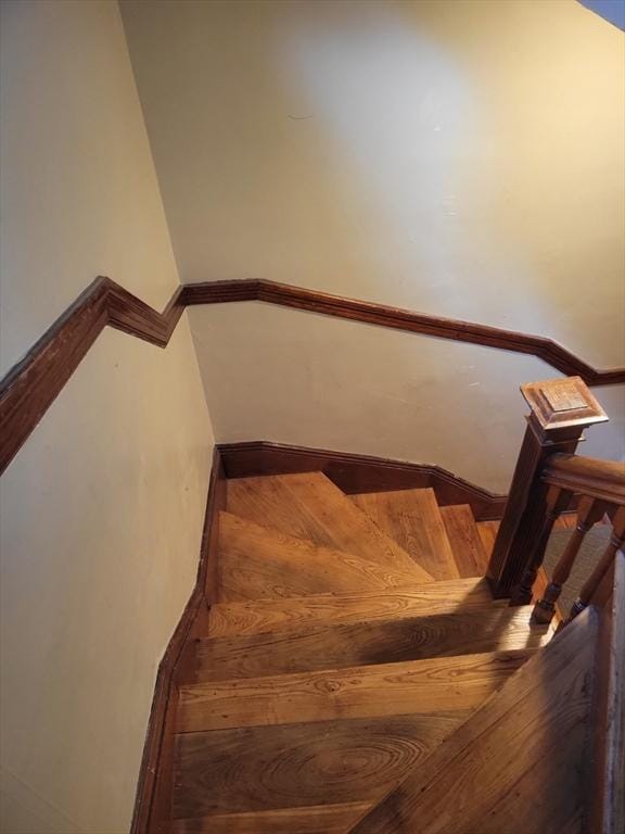 8 Dawes St, Boston, MA 02125 - view of stairway
