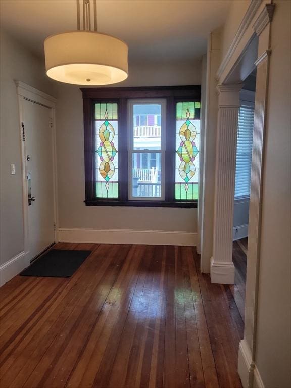 8 Dawes St, Boston, MA 02125 - entrance foyer featuring hardwood / wood-style flooring and baseboards