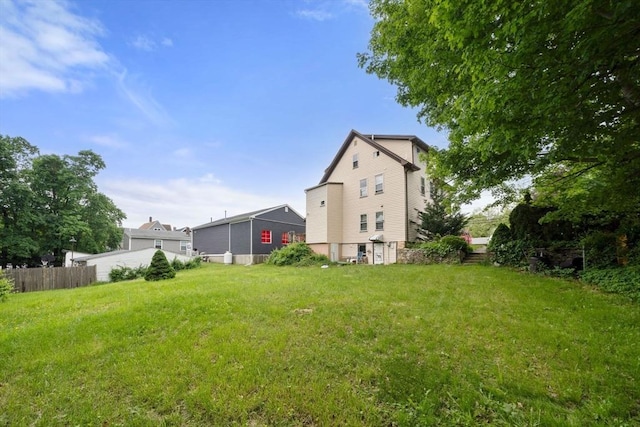 1438 Somerset Ave, Taunton, MA 02780 - view of yard