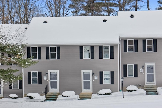 view of front of property with entry steps