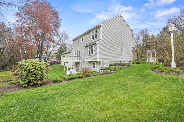 1 Island Rd, Medway, MA 02053 - view of property exterior with a yard
