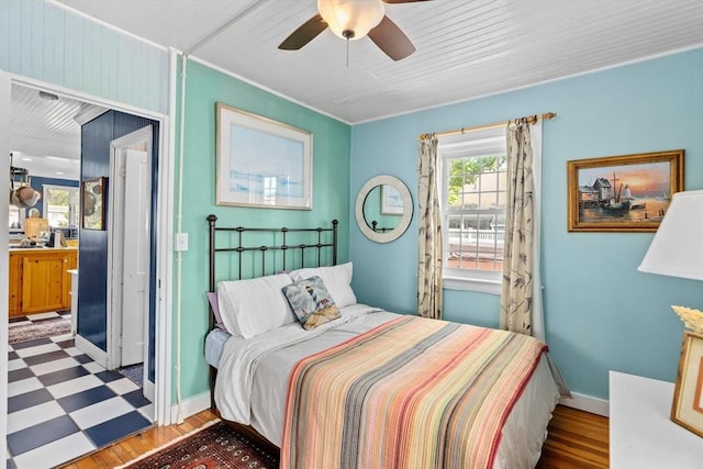 bedroom featuring ceiling fan