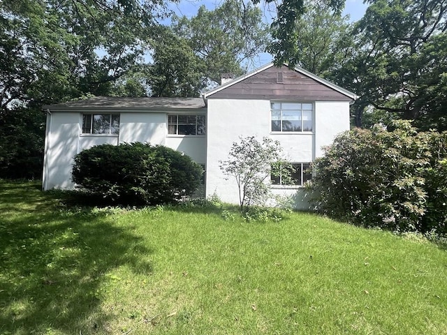 22 Kimlo Rd, Wellesley, MA 02481