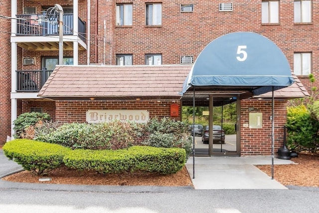 5 Washington St Unit D2, Reading, MA 01867 - view of apartment building / complex