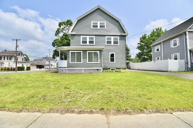 130 Center St, Ludlow, MA 01056 - view of front facade featuring a gambrel roof