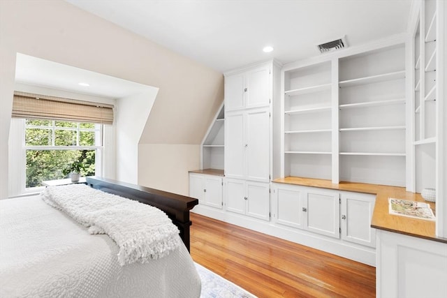 10 Eliot Rd, Lexington, MA 02421 - bedroom featuring light wood-type flooring and recessed lighting