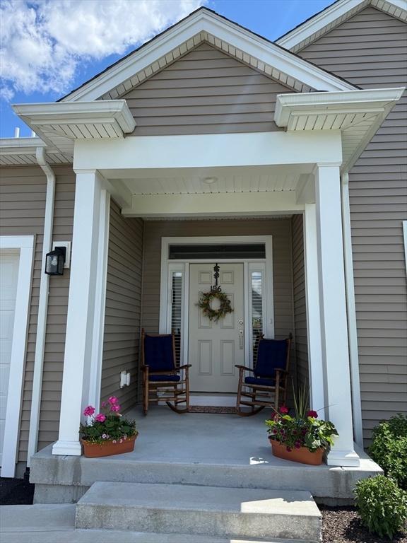 186 Stone Hill Dr Unit 186, Northbridge, MA 01588 - entrance to property with covered porch