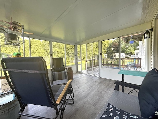 6 Gates St, Monson, MA 01057 - sunroom featuring vaulted ceiling