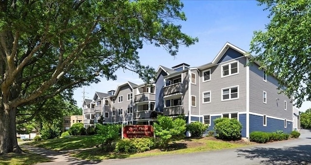 1216 Vfw Pkwy Unit 47, Boston, MA 02132 - view of property