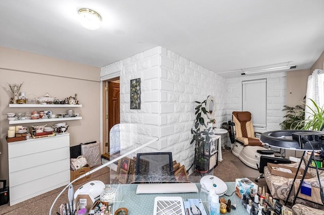 70 Riverdale St, West Springfield, MA 01089 - view of living area