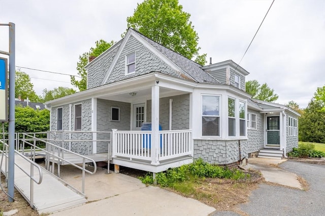 18 Main St, Templeton, MA 01468 - view of front of house featuring covered porch
