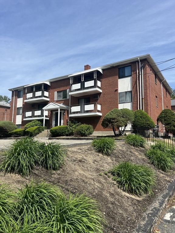 20 Colonial Dr Unit 3, Andover, MA 01810 - view of building exterior