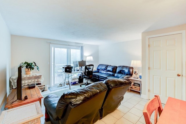 112 Olde Colonial Dr Unit 3, Gardner, MA 01440 - living area with light tile patterned floors