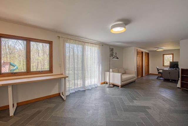 sitting room with baseboards