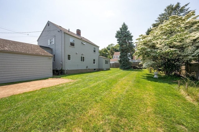 2 Proctor Cir, Peabody, MA 01960 - view of yard