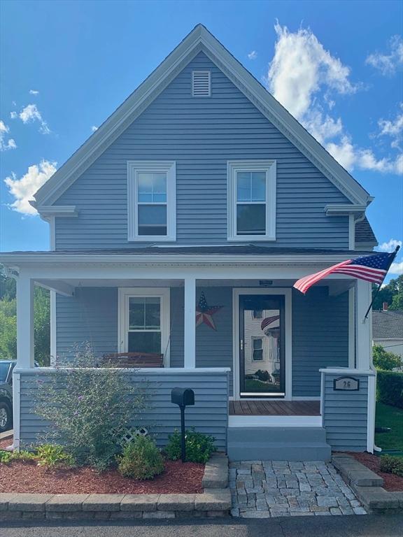 view of front of house featuring covered porch