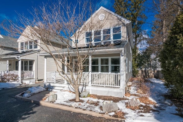 view of front of house featuring covered porch