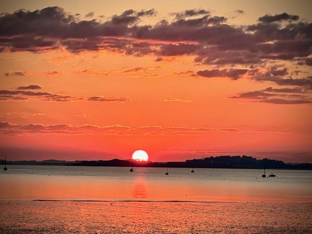 70 Williams St, Quincy, MA 02171 - water view