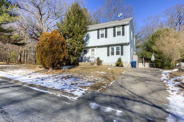 view of front of house