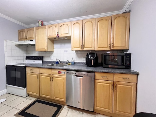 kitchen with sink, crown molding, decorative backsplash, light tile patterned floors, and appliances with stainless steel finishes