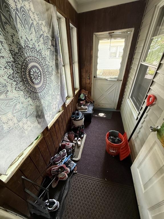 62 Marion St, Fitchburg, MA 01420 - view of sunroom / solarium
