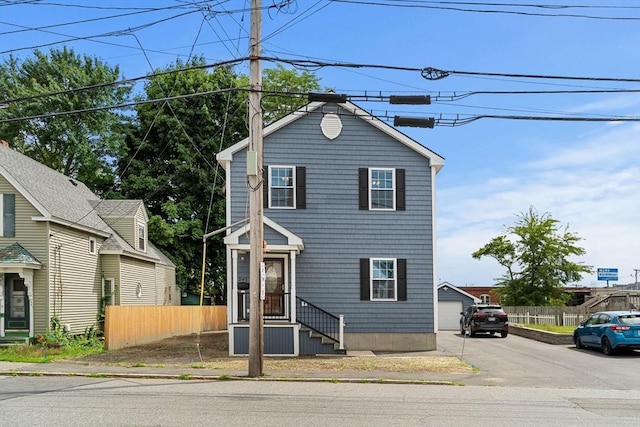 view of front of property