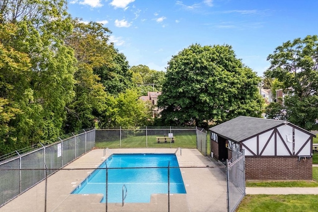 127 King St Unit 104, Franklin, MA 02038 - view of community pool