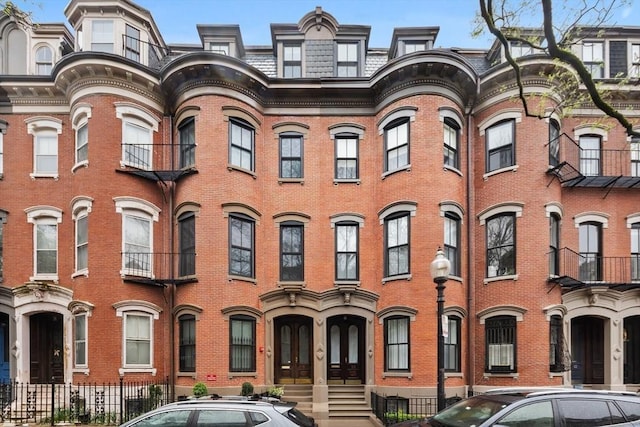 8 Rutland Sq Unit 2, Boston, MA 02118 - townhome / multi-family property featuring french doors and brick siding