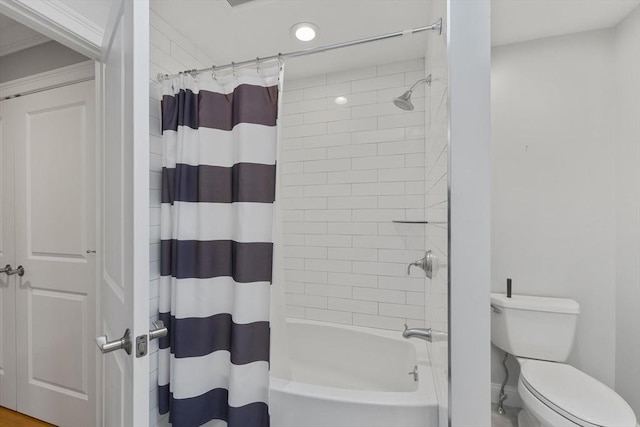 7 Garvey Rd Unit 7, Woburn, MA 01801 - full bathroom featuring shower / tub combo with curtain and recessed lighting