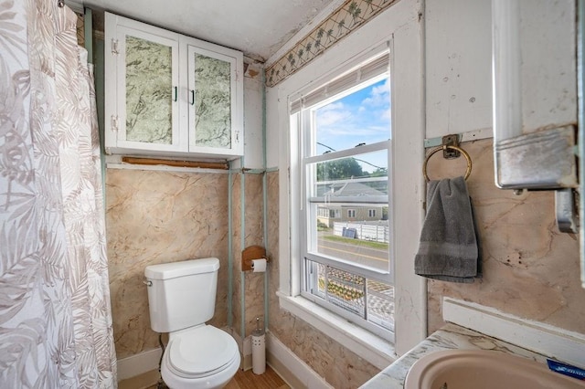 17-19 Whitehall Rd, Amesbury, MA 01913 - bathroom featuring toilet and a sink