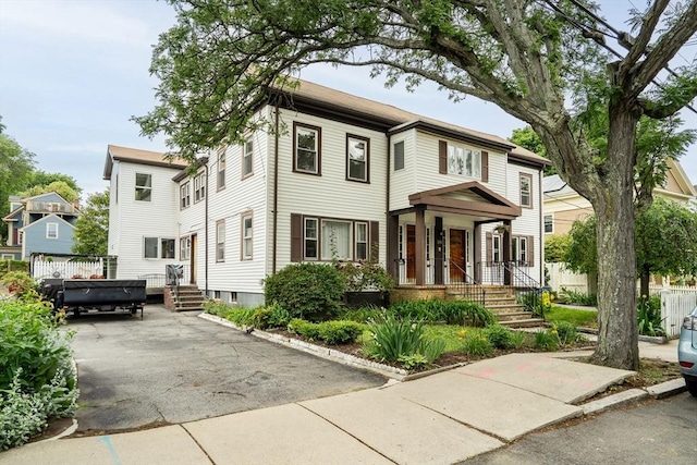 215 Norfolk St Unit 2, Cambridge, MA 02139 - view of property featuring a porch