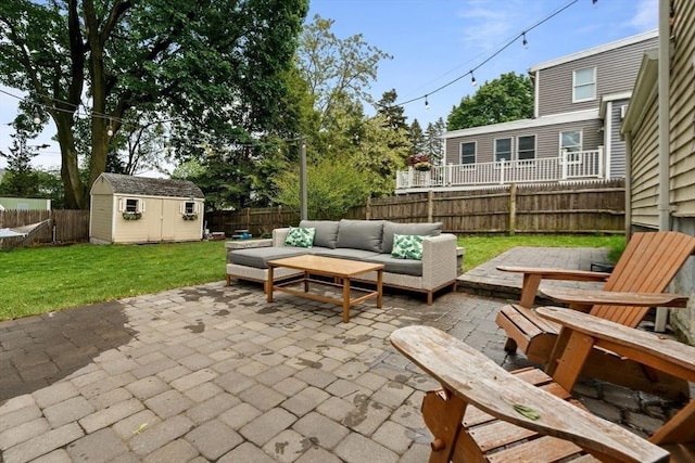 230 Beal Rd, Waltham, MA 02453 - view of patio featuring an outdoor hangout area
