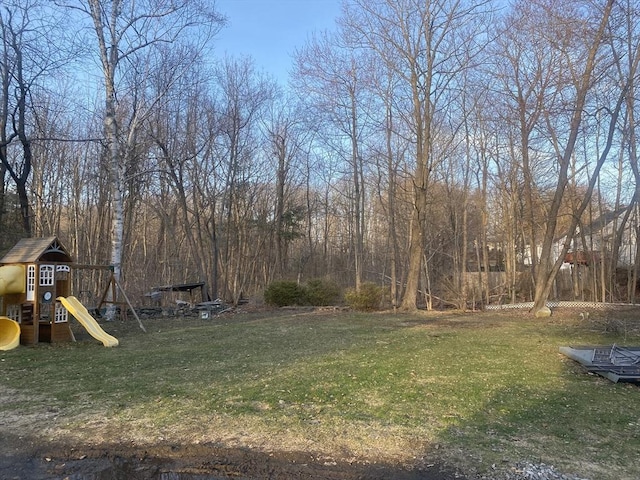 169 Green St, Gardner, MA 01440 - view of green lawn featuring a playground