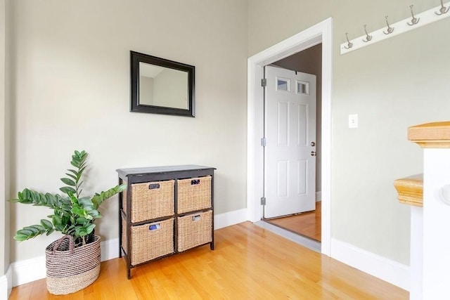 474 E 3rd Unit 2, Boston, MA 02127 - hallway featuring light wood-style floors and baseboards