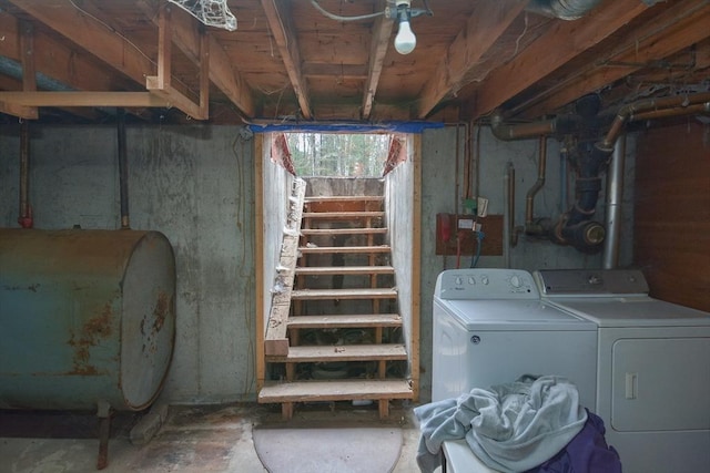 basement featuring separate washer and dryer