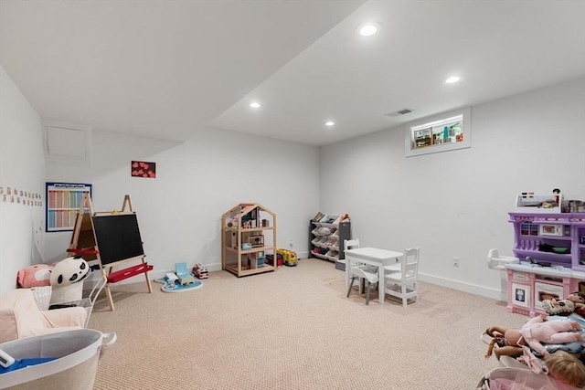 recreation room featuring recessed lighting, baseboards, and carpet