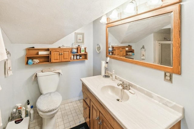 650 Pearse Rd, Swansea, MA 02777 - full bathroom featuring vaulted ceiling, toilet, vanity, tile patterned flooring, and baseboards