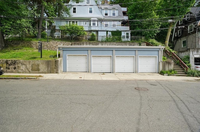 view of detached garage