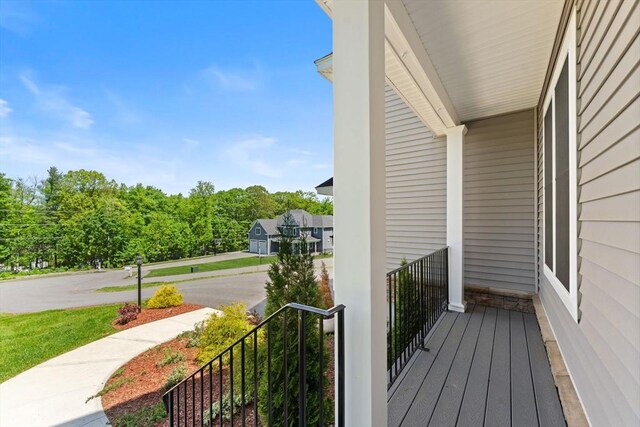11 Chadwick Rd, Hudson, MA 01749