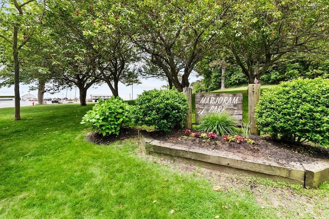 162 Willow Rd Unit 11, Nahant, MA 01908 - community sign with a yard