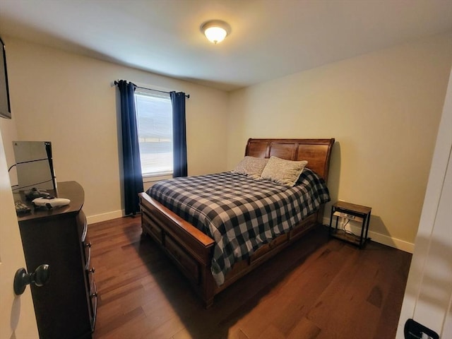 391 Gibbs St, Fall River, MA 02720 - bedroom featuring dark wood-type flooring and baseboards