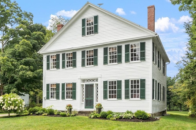 9 The Cmn, Royalston, MA 01368 - view of front facade with a chimney and a front lawn