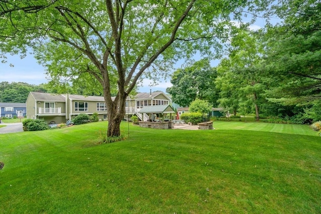 18 Sumac St, Billerica, MA 01821 - view of grassy yard