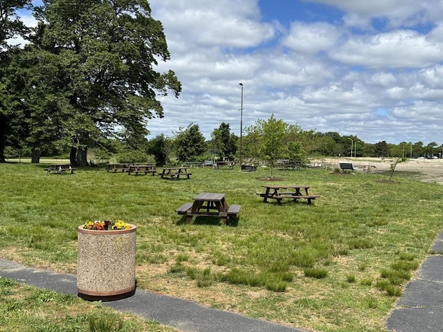 24 Neponset Rd, Quincy, MA 02169 - surrounding community with a yard