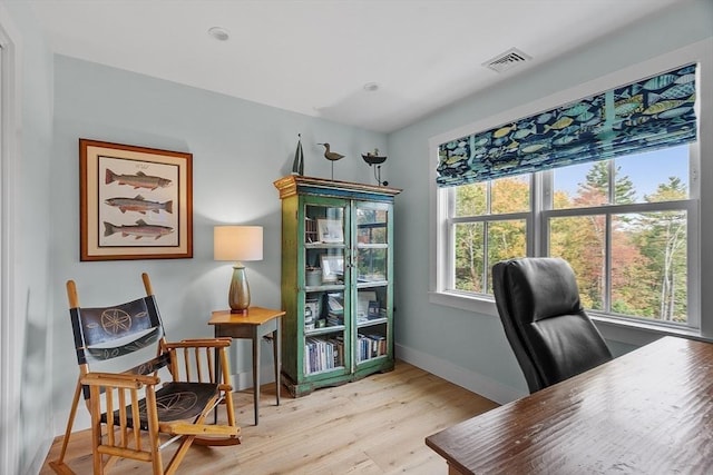 124 Osgood Rd, Charlton, MA 01507 - office space featuring baseboards and wood finished floors