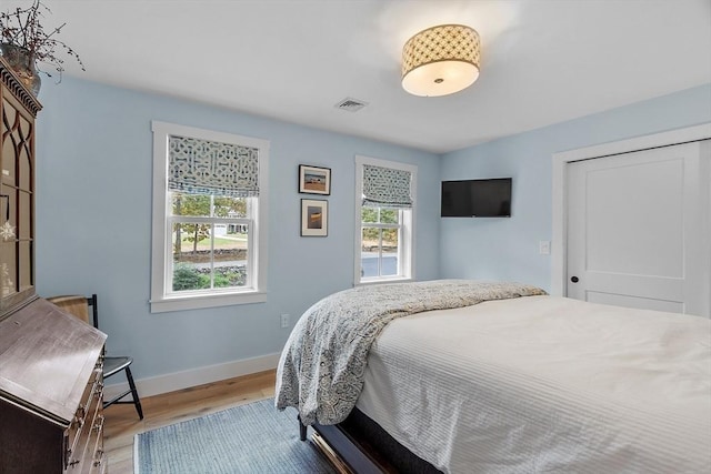 124 Osgood Rd, Charlton, MA 01507 - bedroom featuring wood finished floors and baseboards